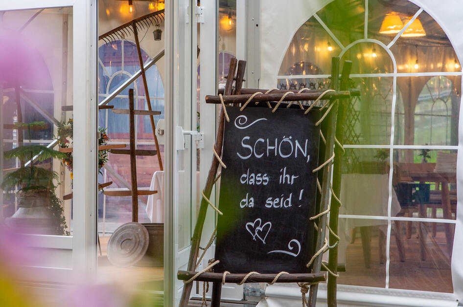 FestGenuss Buron Eventzelt