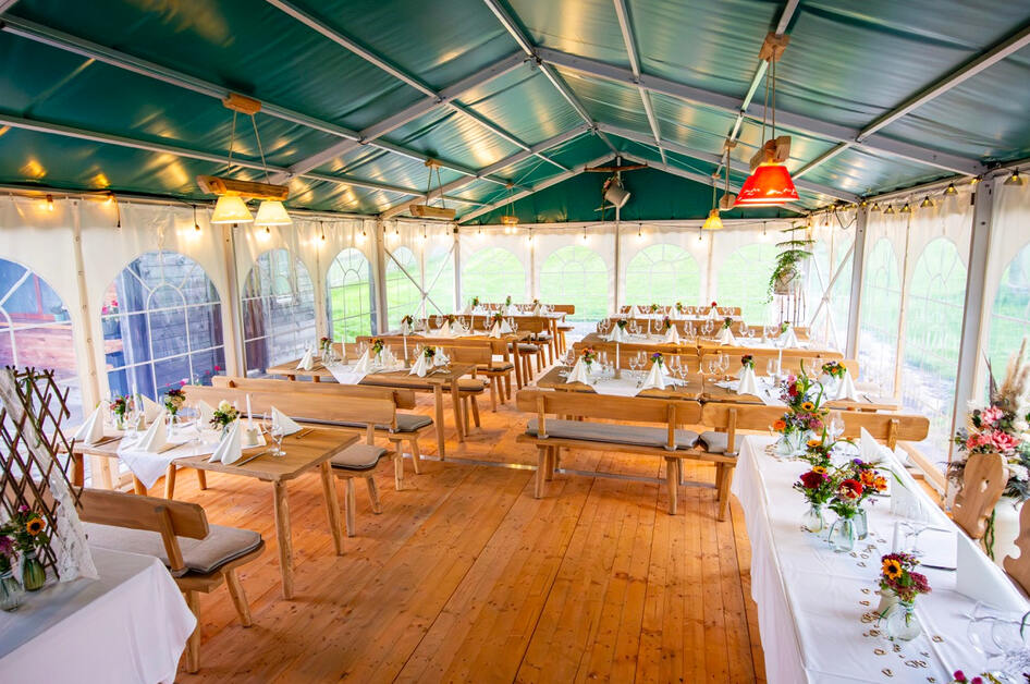 FestGenuss Buron Eventzelt